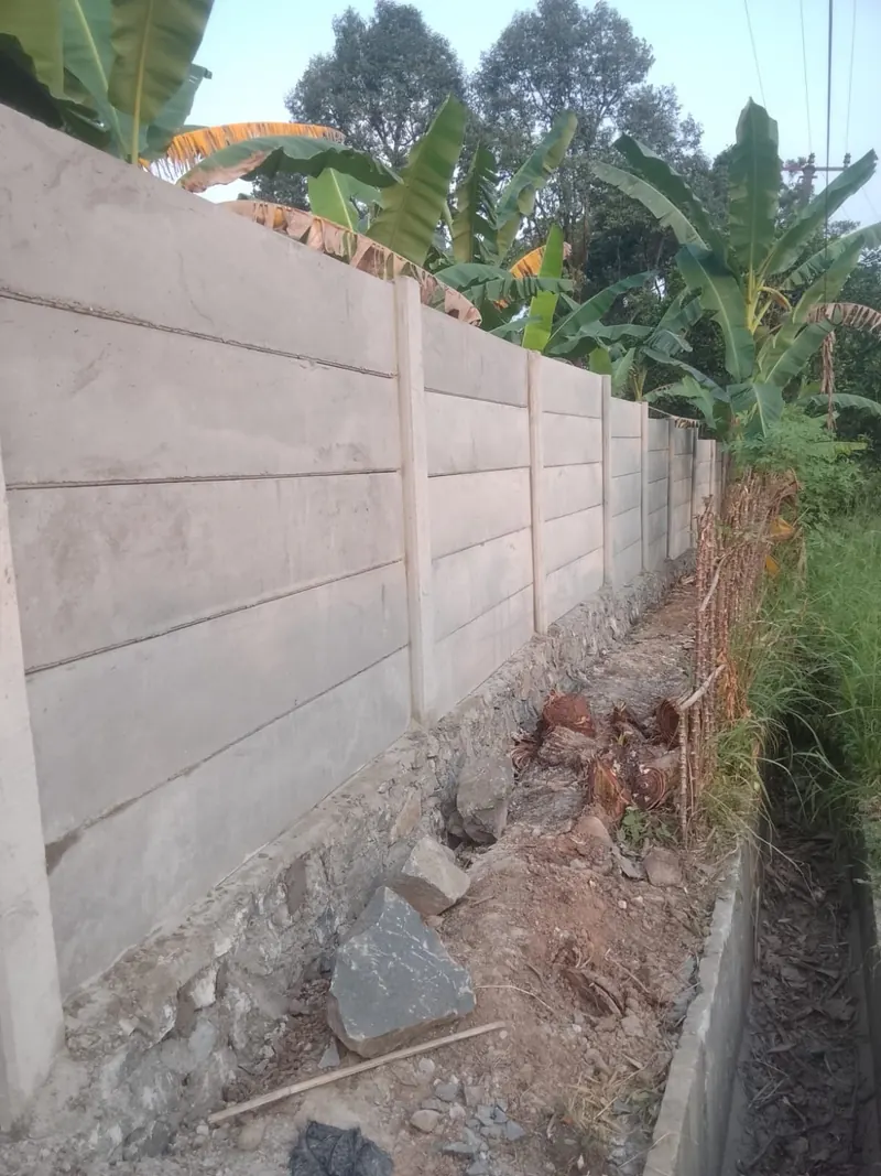 Pagar panel beton untuk lahan di Bogor